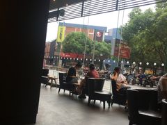 大堂-星巴克臻选(宁波天一广场店)