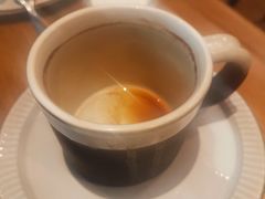 拿铁(中杯)-Wagas沃歌斯(静安大悦城店)