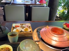 -菌自由丨野生菌火锅特色庭院餐厅(丽江古城店)