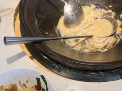 -陈大锅·岳阳鱼馆·地道岳阳菜(美食街店)