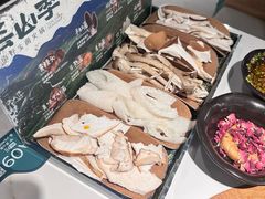 -芸山季·云南山珍菌火锅(南翔印象城MEGA店)