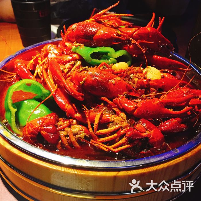 至尊十三香龙虾