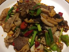 -十三式重庆江湖菜(金茂览秀城店)