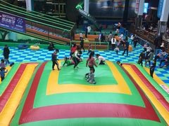 -蒙特利亲子乐园