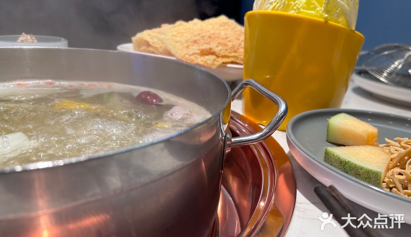 二刷的一家牛肉锅清清爽爽