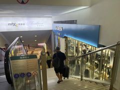 -LAQUEEN 时尚健康假发(万象城总店)