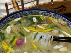 -香麒园·过桥米线·南湖雅宴