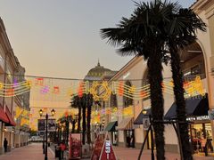 -百联奥特莱斯广场(南京店)