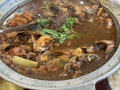 -鸿亨泰杂鱼馆(港馨家园店)