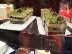 -巴黎贝甜·生日蛋糕(环球中心店)