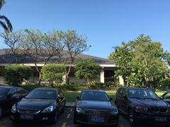 -麓湖高尔夫球俱乐部