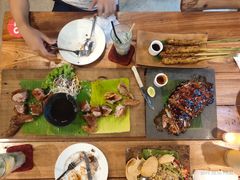 BBQ猪肋排-Naughty Nuri’s Phuket