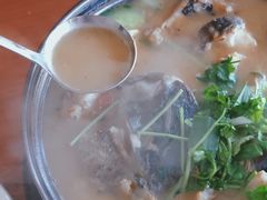 -焦滩大树下鱼头馆(焦滩店)