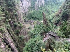 -刘伯温故里景区百丈漈