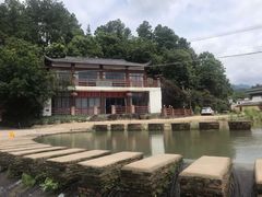 -龙泉山庄