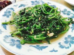 -壹阁胡羊焖饼(特色小吃街店)