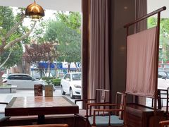 -高玛纳驴肉火烧(河间总店)