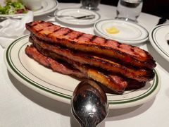 -Wolfgang’s Steakhouse 沃夫冈牛排馆(上海白玉兰广场店)