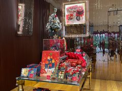 -VENCHI 闻绮(上海佛罗伦萨小镇店)