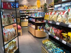 -良品铺子(海林广场店)