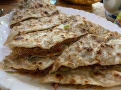 -溢心园香河肉饼总店