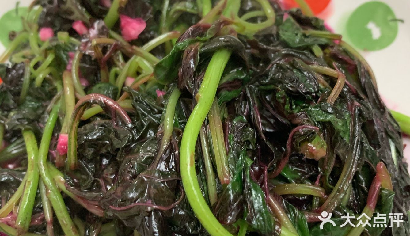 红彤彤美味营养的快手家常菜清炒红苋菜