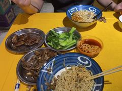 -砖头卤味