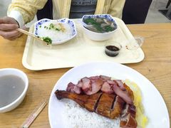 -笔架山食堂