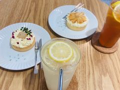 荔枝气泡饮-猫里有甜