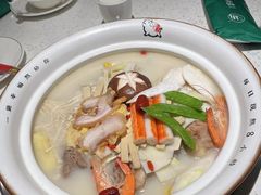 -三人行骨头王火锅(长寿店)