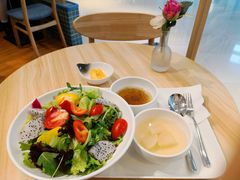 -轻蔬不用等·素食(江苏路店)