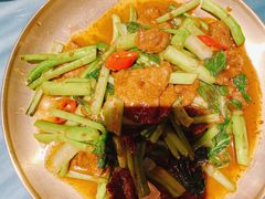 -C31地窖餐厅(黑龙江北路店)