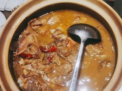 -皇城根·鲁菜济南菜·吊炉烤鸭·炒鸡鱼头(济南旗舰店)