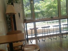 -Cafe Villa