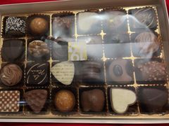 -Laderach 莱德拉(上海环贸iapm店)