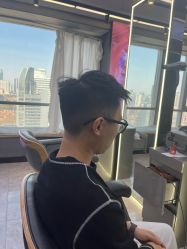 点击看大图 -藤野造型烫发染发