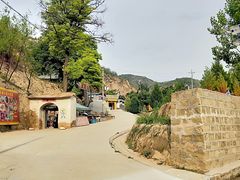 -梁家河村红色旅游区