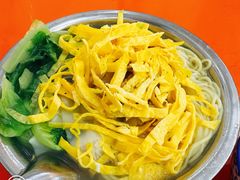 麻辣三丝云吞面-南宁市连升风味小吃店