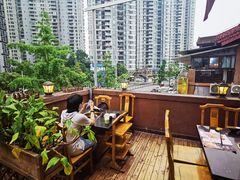 -渝宗老灶火锅(巴国城店)