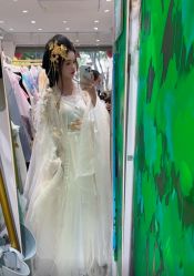 -梦回汉唐汉服旗袍体验馆(拙政园店)