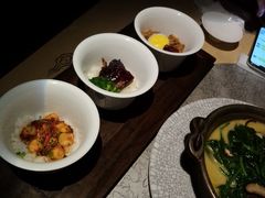 -穹六人间 people 6(岳阳路店)
