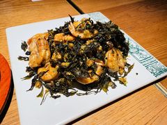 普洱茶香酥虾-云海肴·汽锅鸡·云南菜(高德置地店)