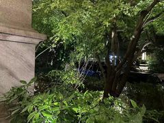 -浅深(世茂滨江精品店)