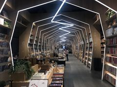 -覔书店(壹方城店)