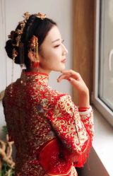 -莫小姐婚纱