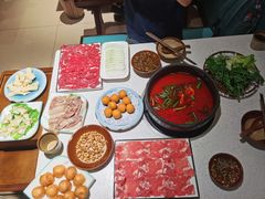 -贵府酸汤牛肉火锅·贵州老字号(飞山街店)