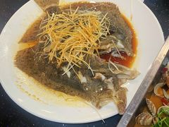 -胶东海鲜大排档(北太平庄店)