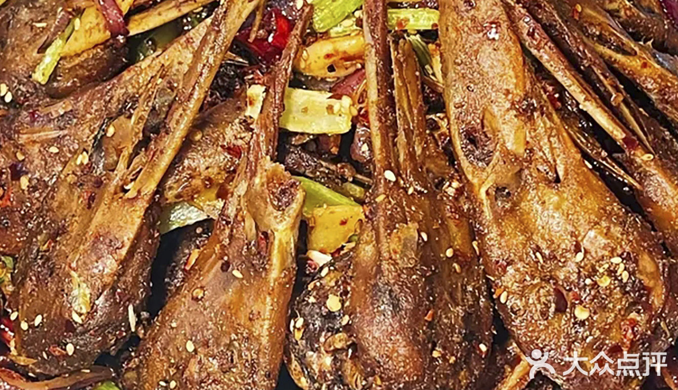 😋【干锅鸭头，绝对是味蕾的巅峰享受】🔝