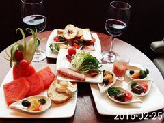 -三亚湾海居铂尔曼度假酒店