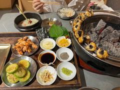 -围炉肉舍丹东海鲜烤肉·烤活鳗(步行街店)